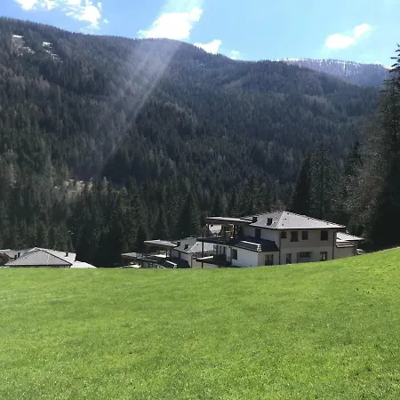 Penthouse Skyview Im Natur-erlebnispark Bad Kleinkirchheim * Patergassen